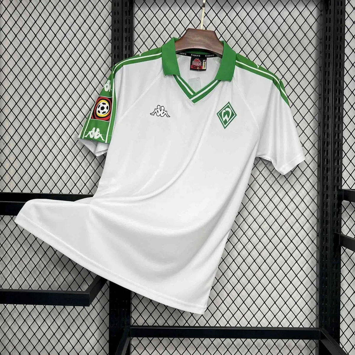 01-02 Werder Bremen Away Retro Kit Vintage Shirt AAAAJersey Supplier Yupoo 2