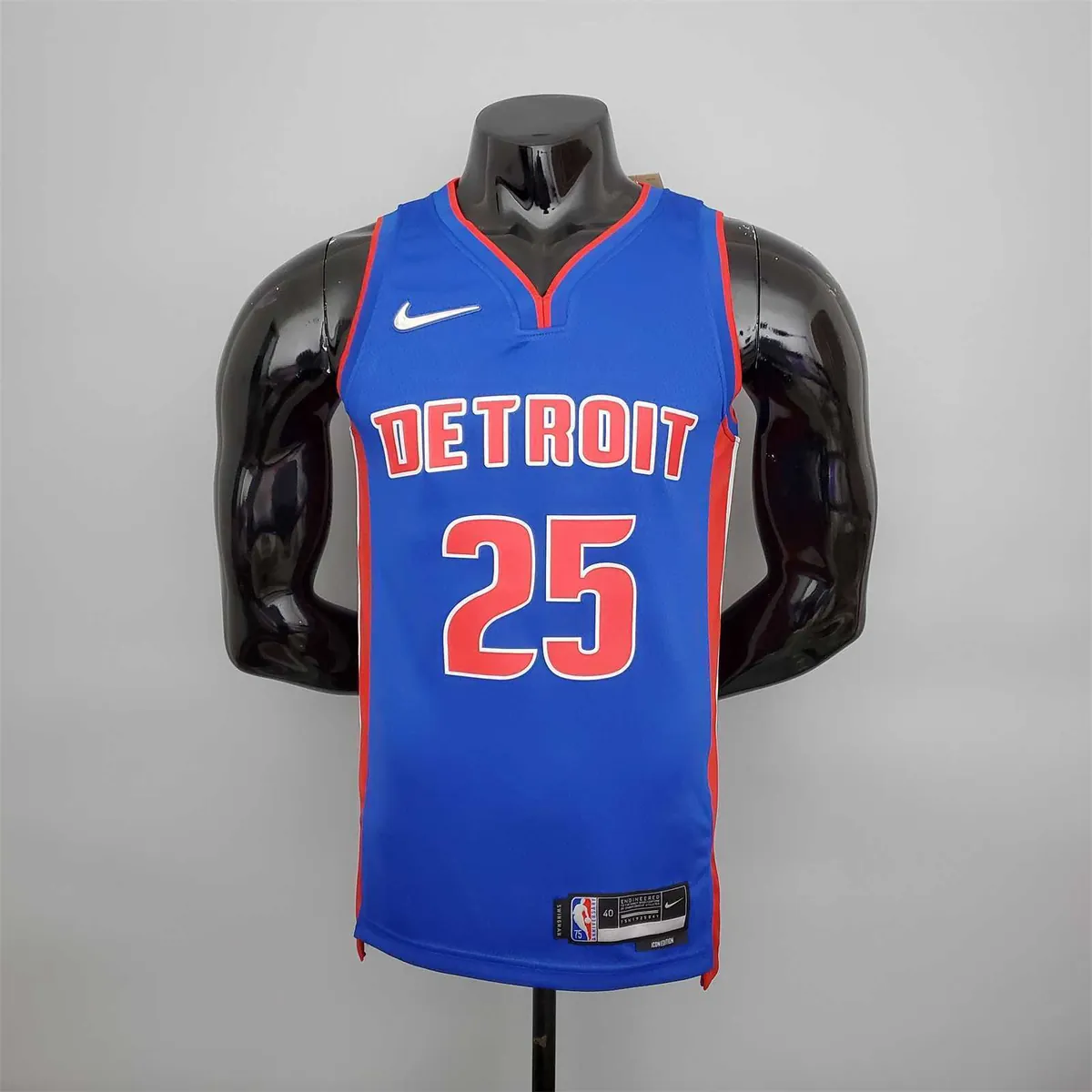 75th Anniversary Rose #25 Pistons Blue 11