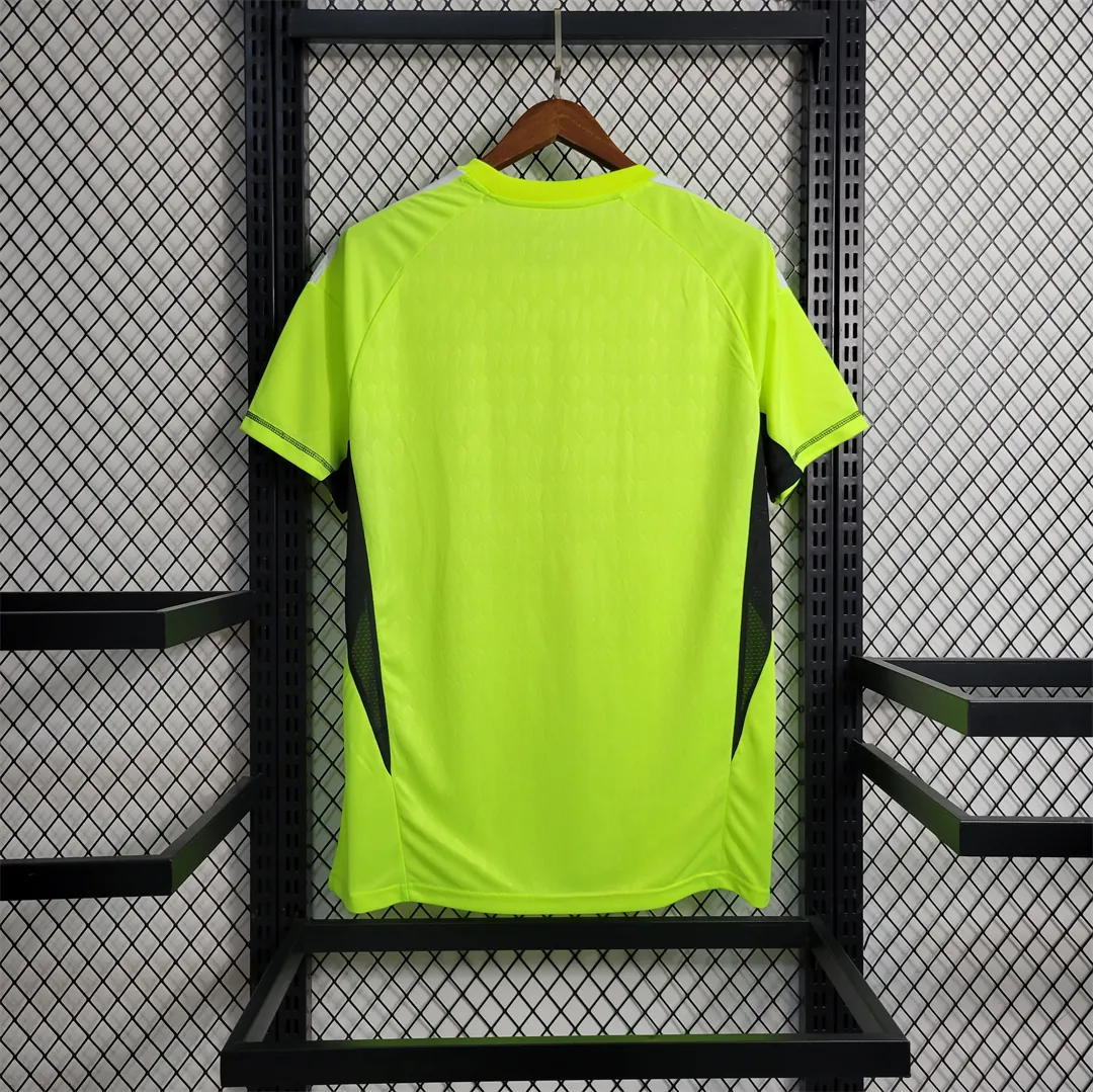 2023 Italy green goalkeeper 8