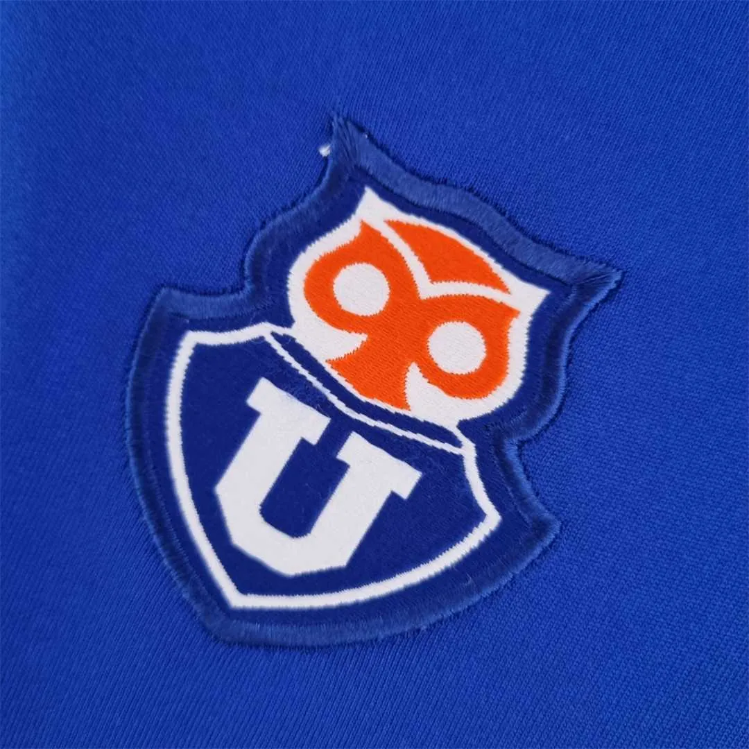 2011 University of Chile home long sleeve 1