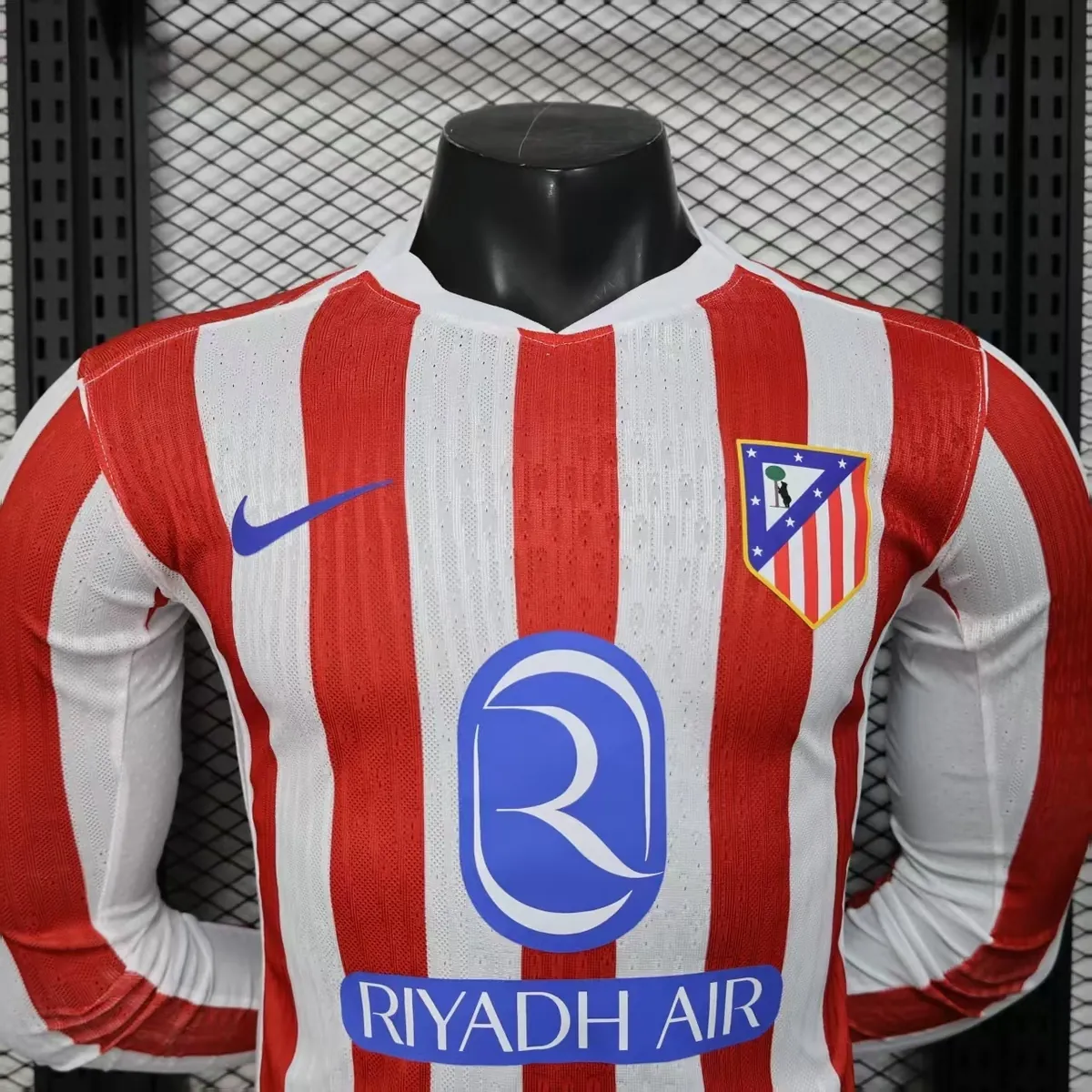 25-26 Atletico Madrid Home Kit Long Sleeve Player Version Shirt AAAAJersey Dropship Yupoo 3