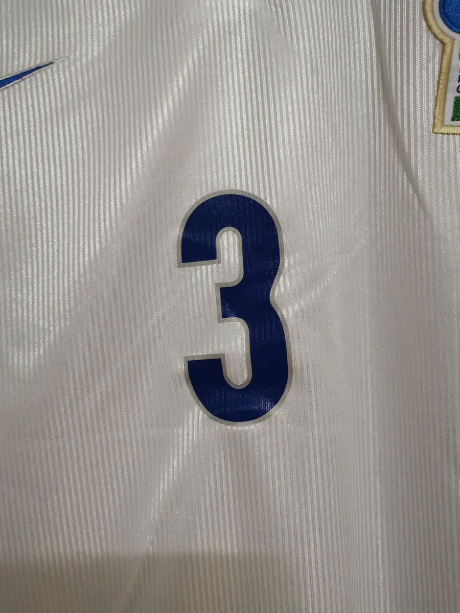 1998 Italy away 8