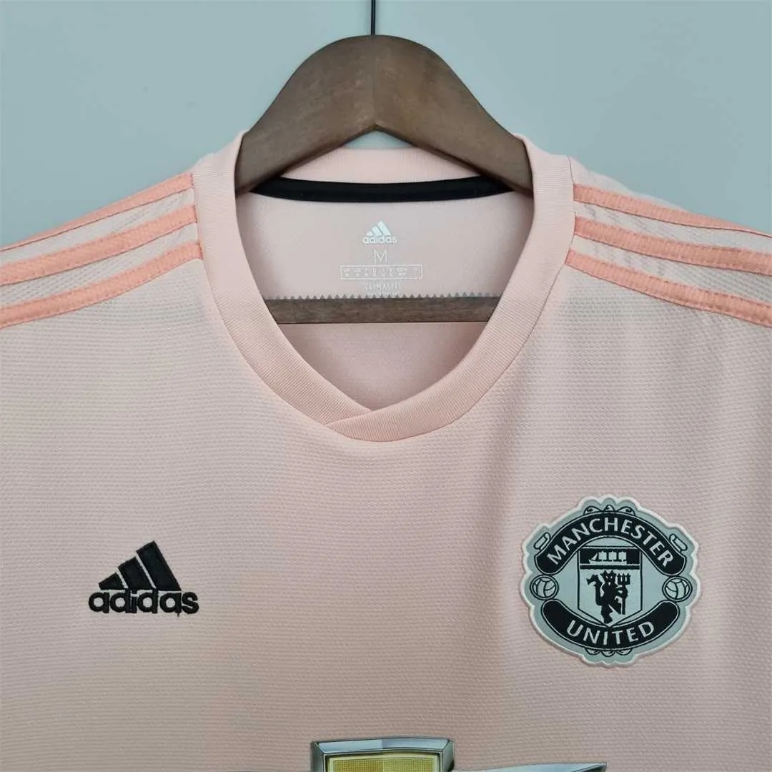 18-19 Manchester United away 3