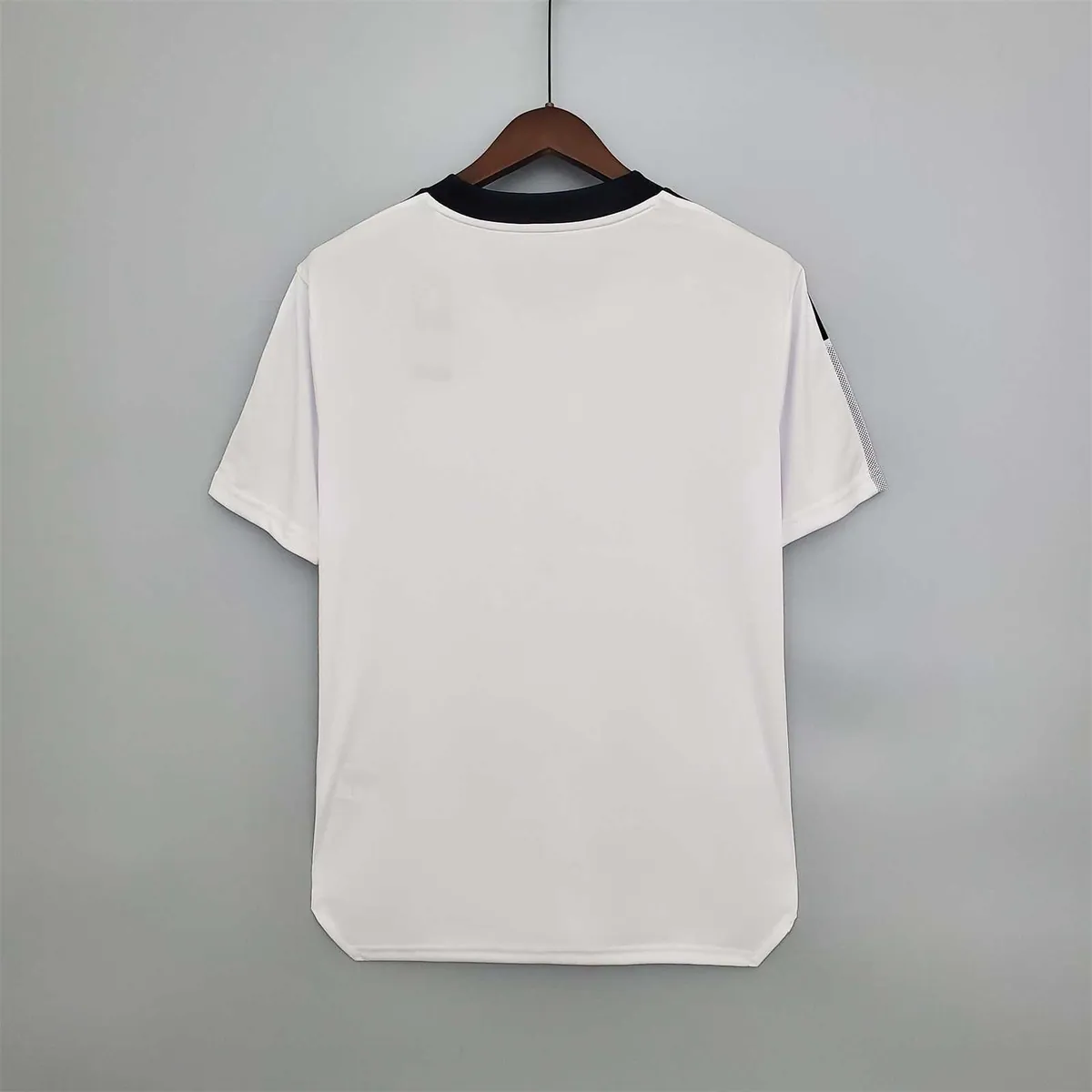 Colo-Colo 13-time champion version home 2