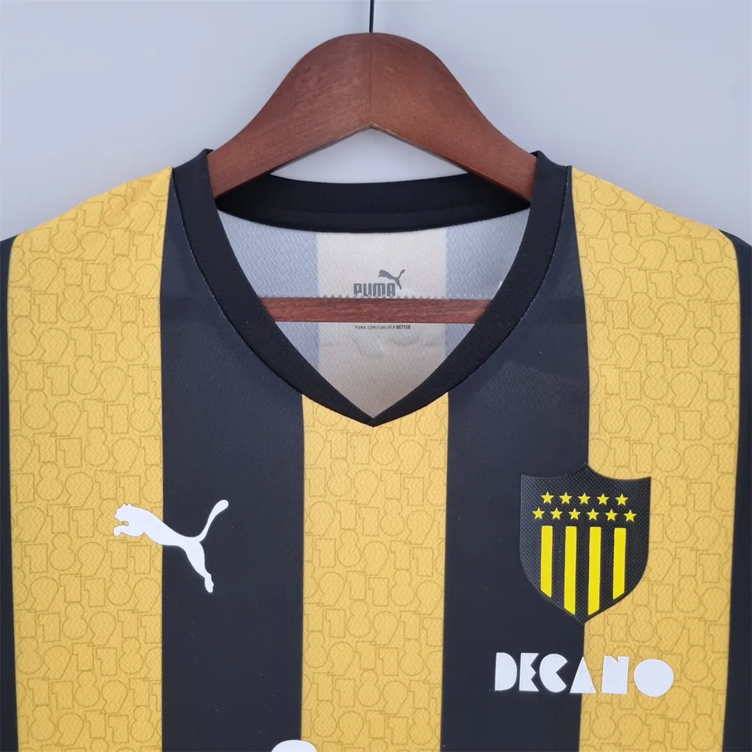 22-23 Peñarol home 1