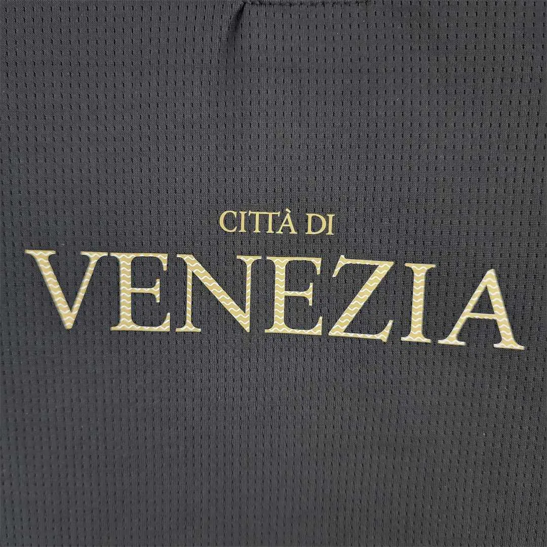 22-23 Venezia home 3