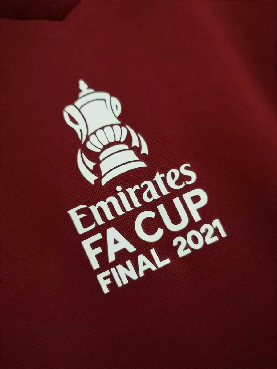 20-21 Leicester City third away with FA cup sponsers 1