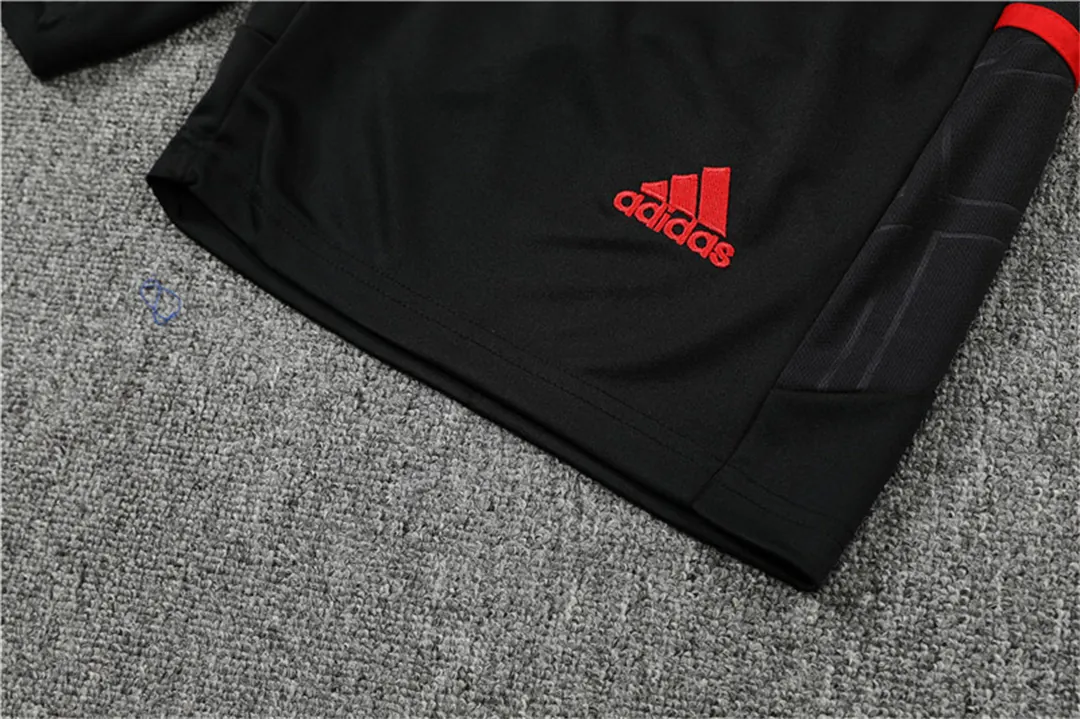 22-23 Bayern Training Kit Black 8