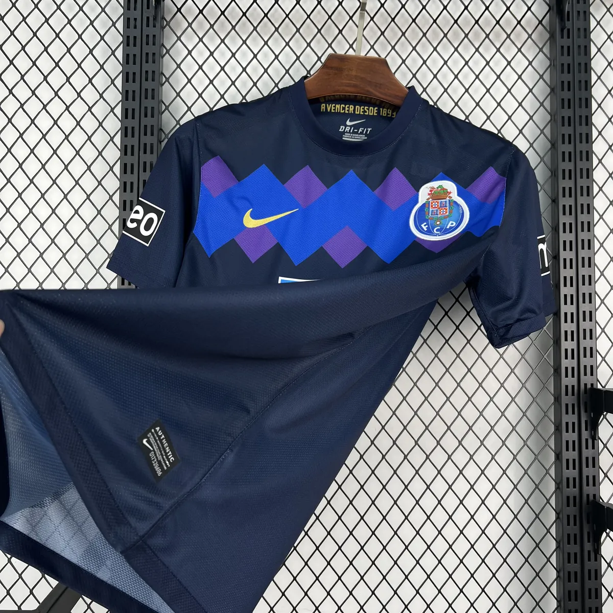 11-12 Porto Mens Away Football Retro Kit Vintage T-Shirt AAAAJersey Wholesale Yupoo 7 5