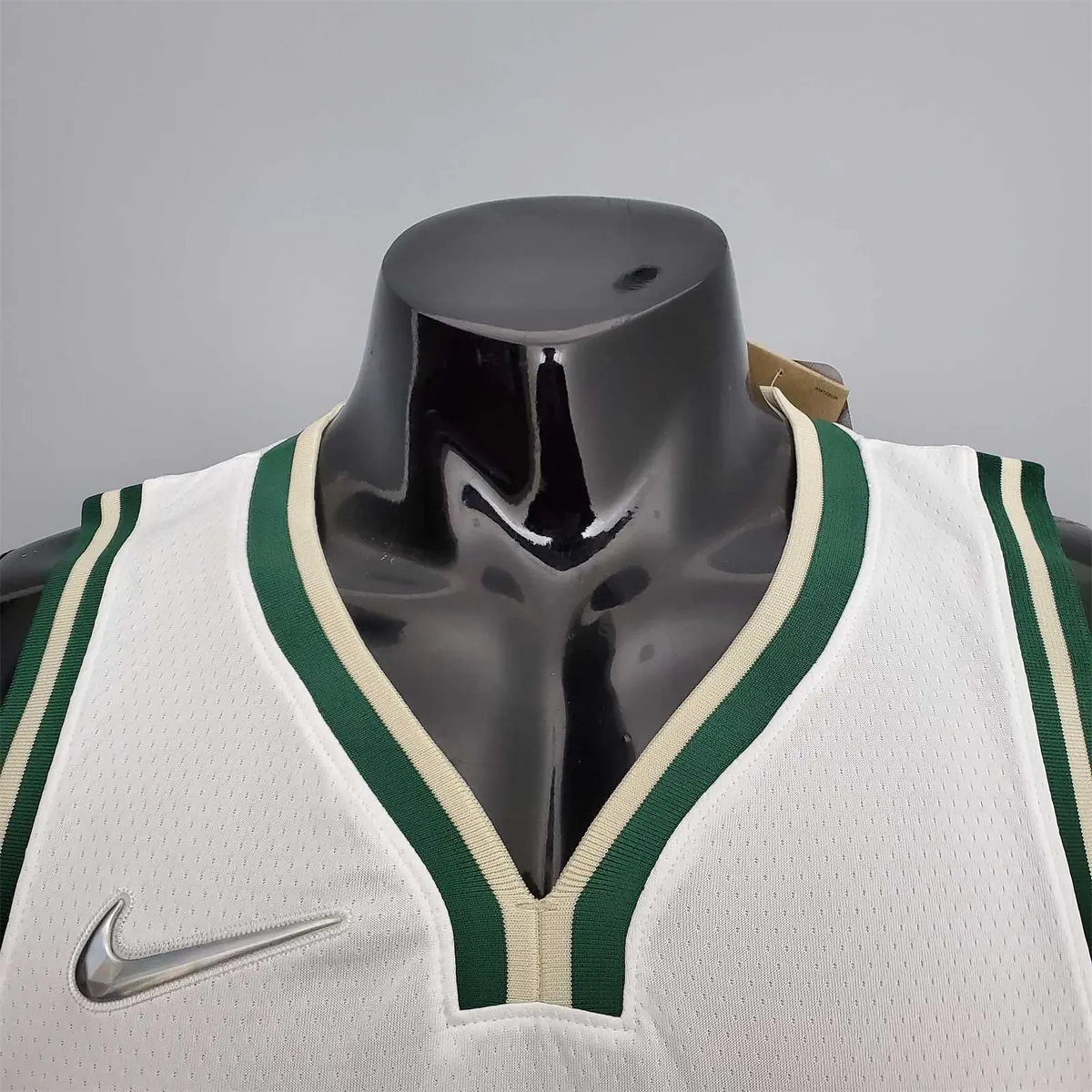 2022 Holiday#21 Bucks White 1