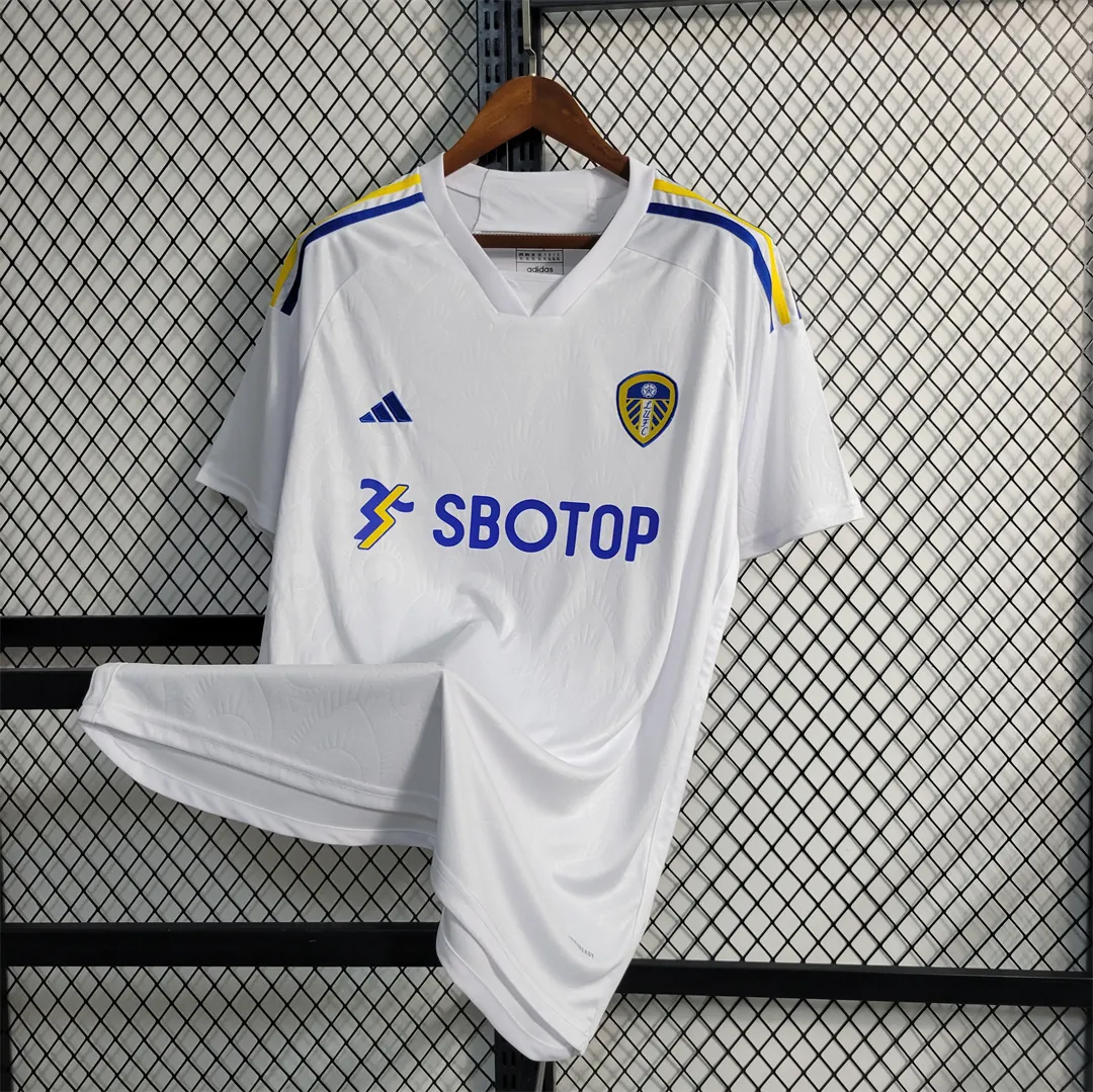 23-24 Leeds United away 4