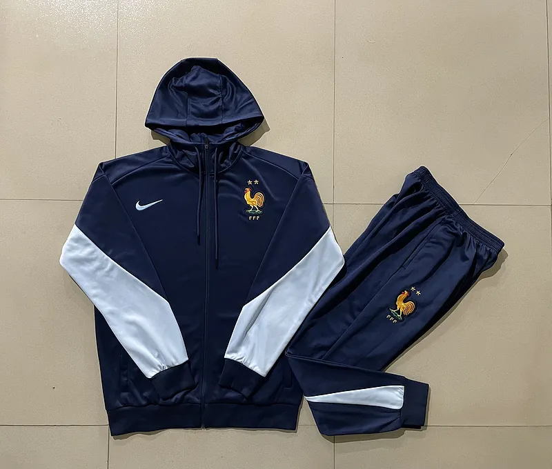2024 France Hoodie Jackets Football Shirts 3