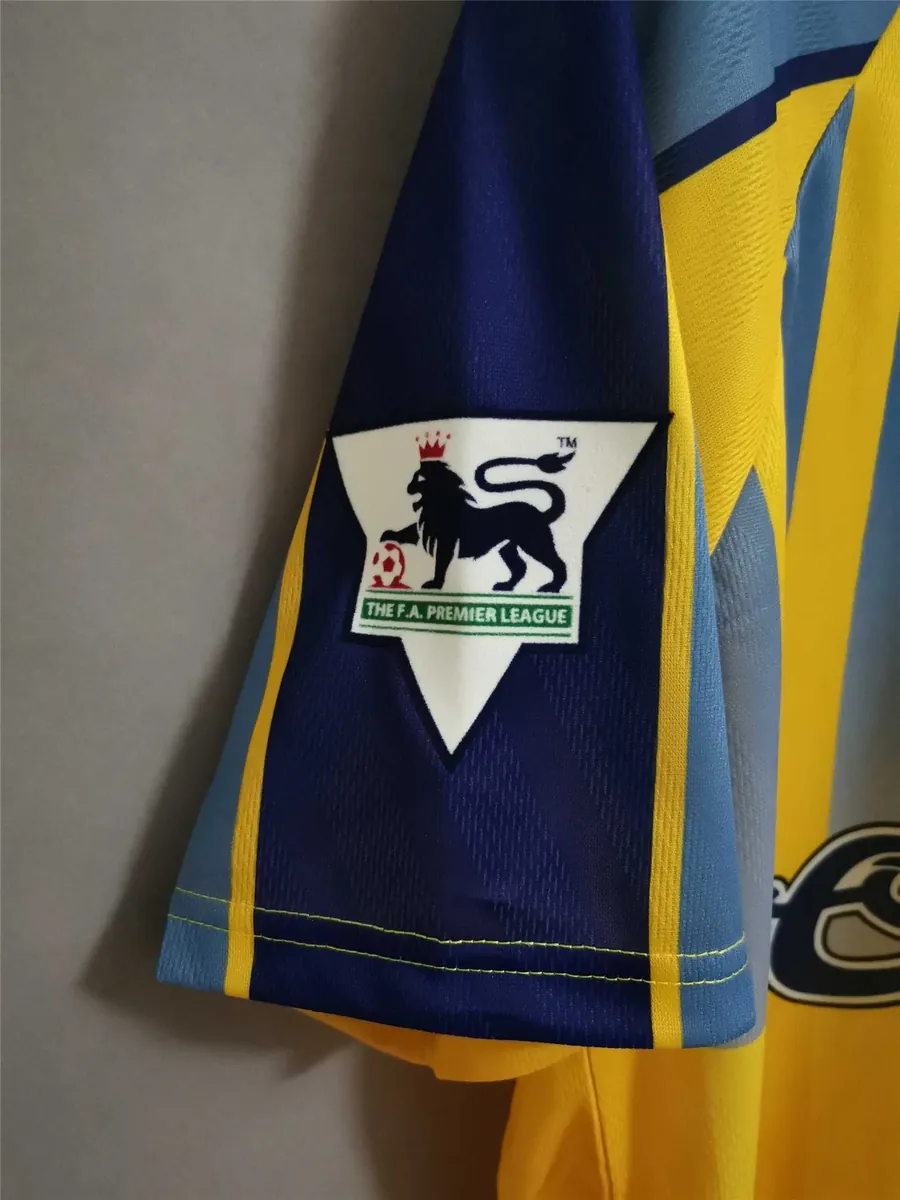 95-97 Chelsea away 12