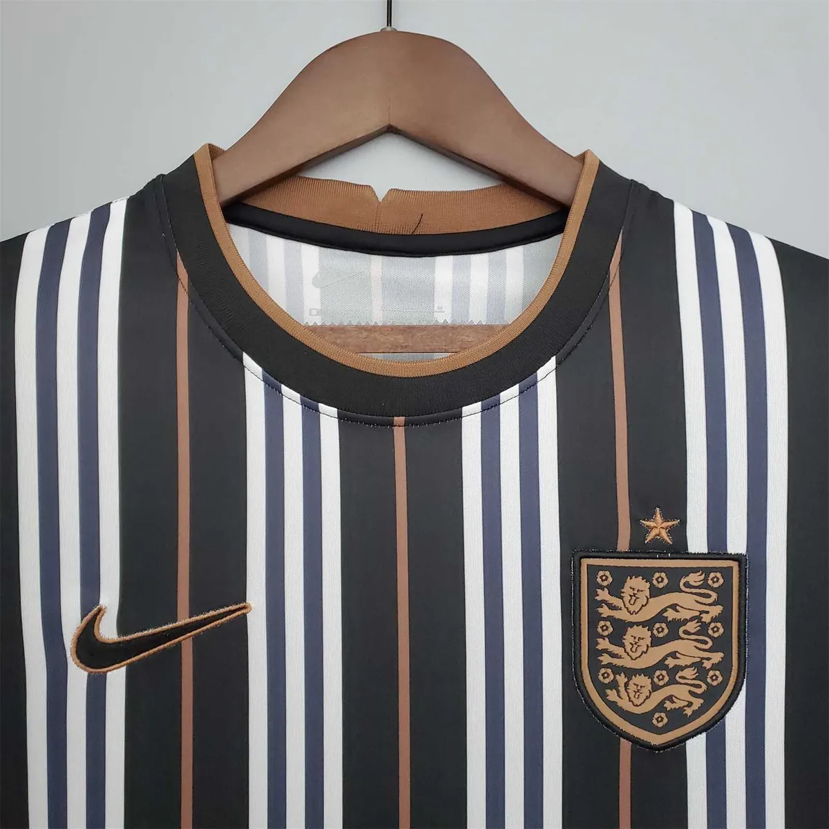 2021 England Special Edition Black and White 5