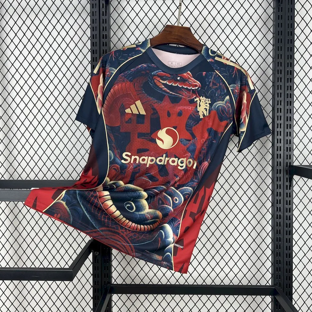 25-26 Manchester United Chinese Snake Year Shirt Football Uniform AAAAJersey Supply Yupoo 6