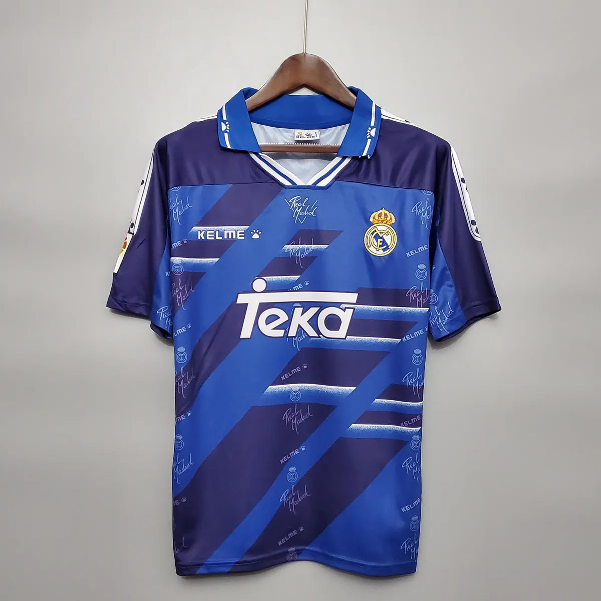94-96 Real Madrid away 13