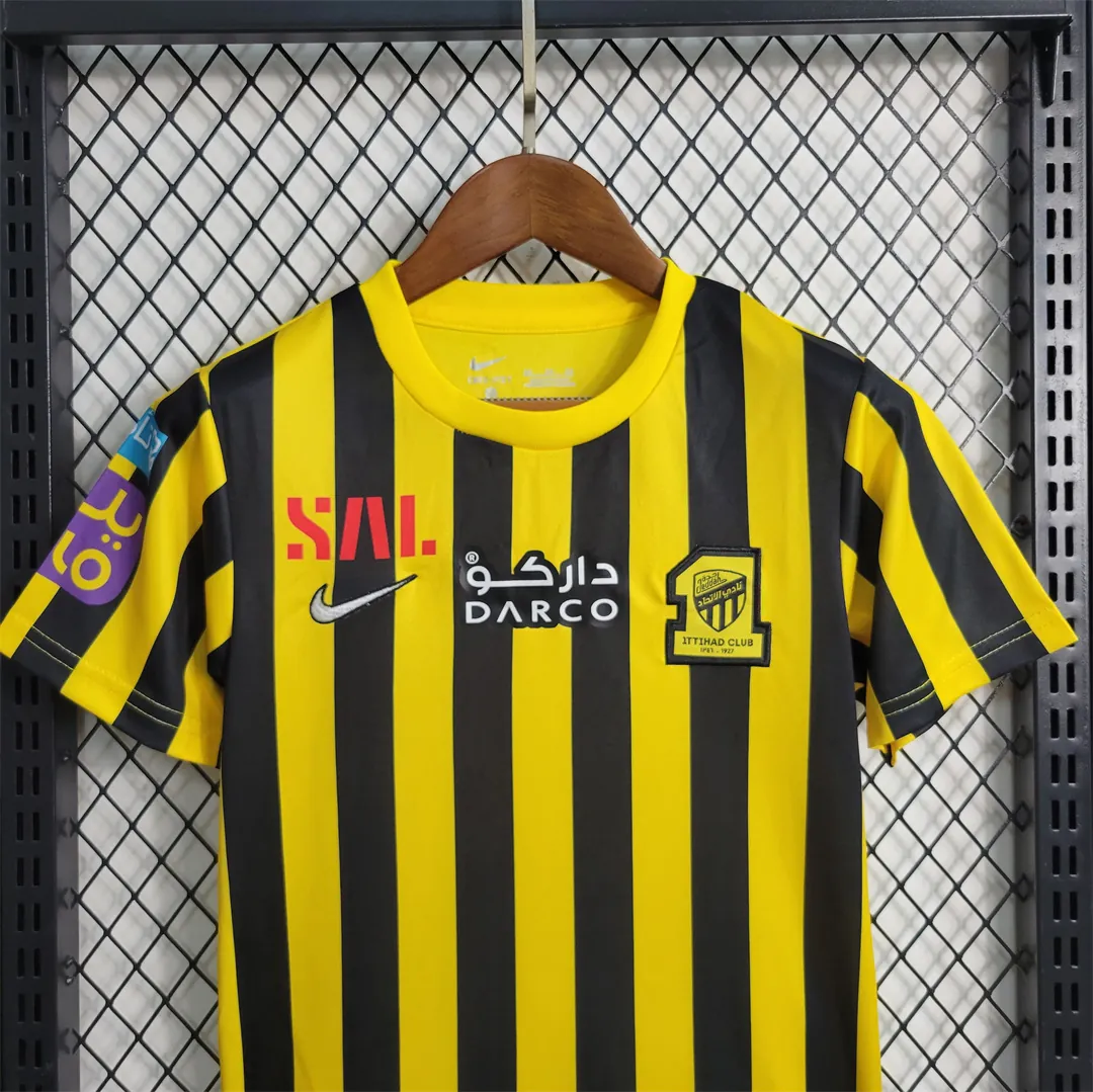 23-24 kids Ittihad home Size 16-28 10