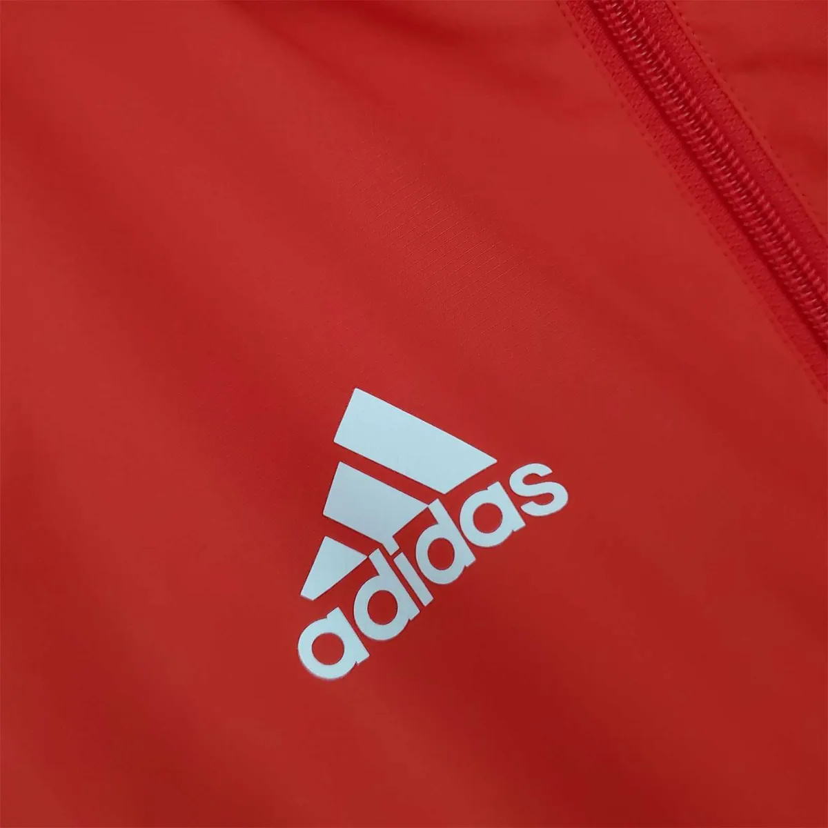 21-22 Bayern Red Windbreaker 7