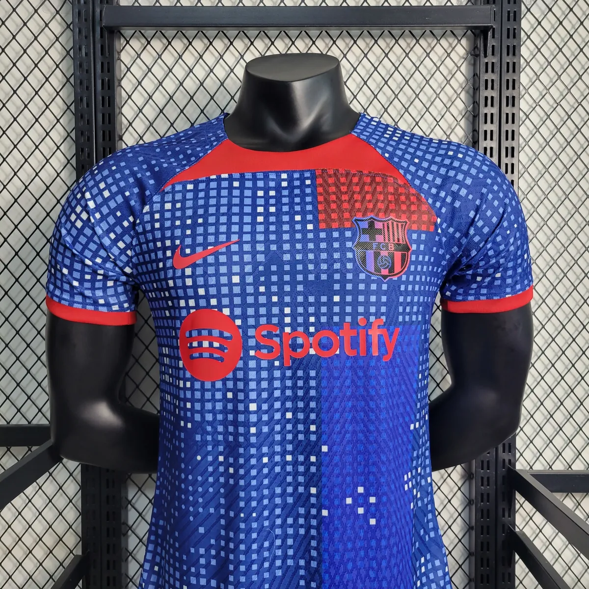 23-24 Barcelona Blue Training player version 6