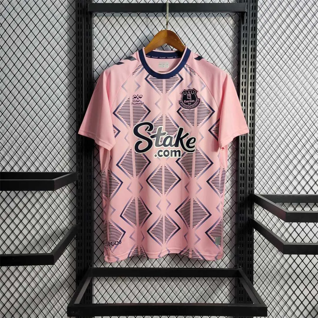 22-23 Everton away 11