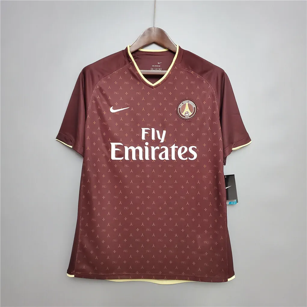06-07 PSG away red 12