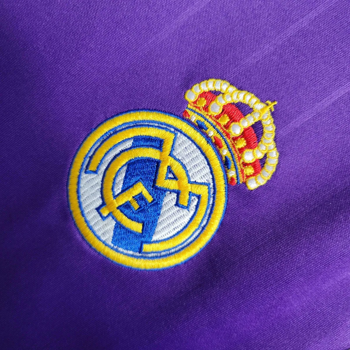 06-07 Retro Real Madrid Purple S-XXL 2