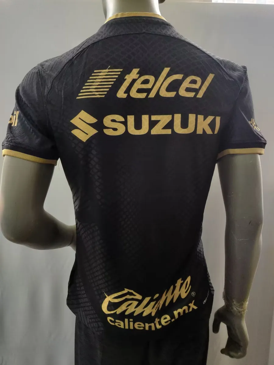 22-23 Pumas third away player version 1