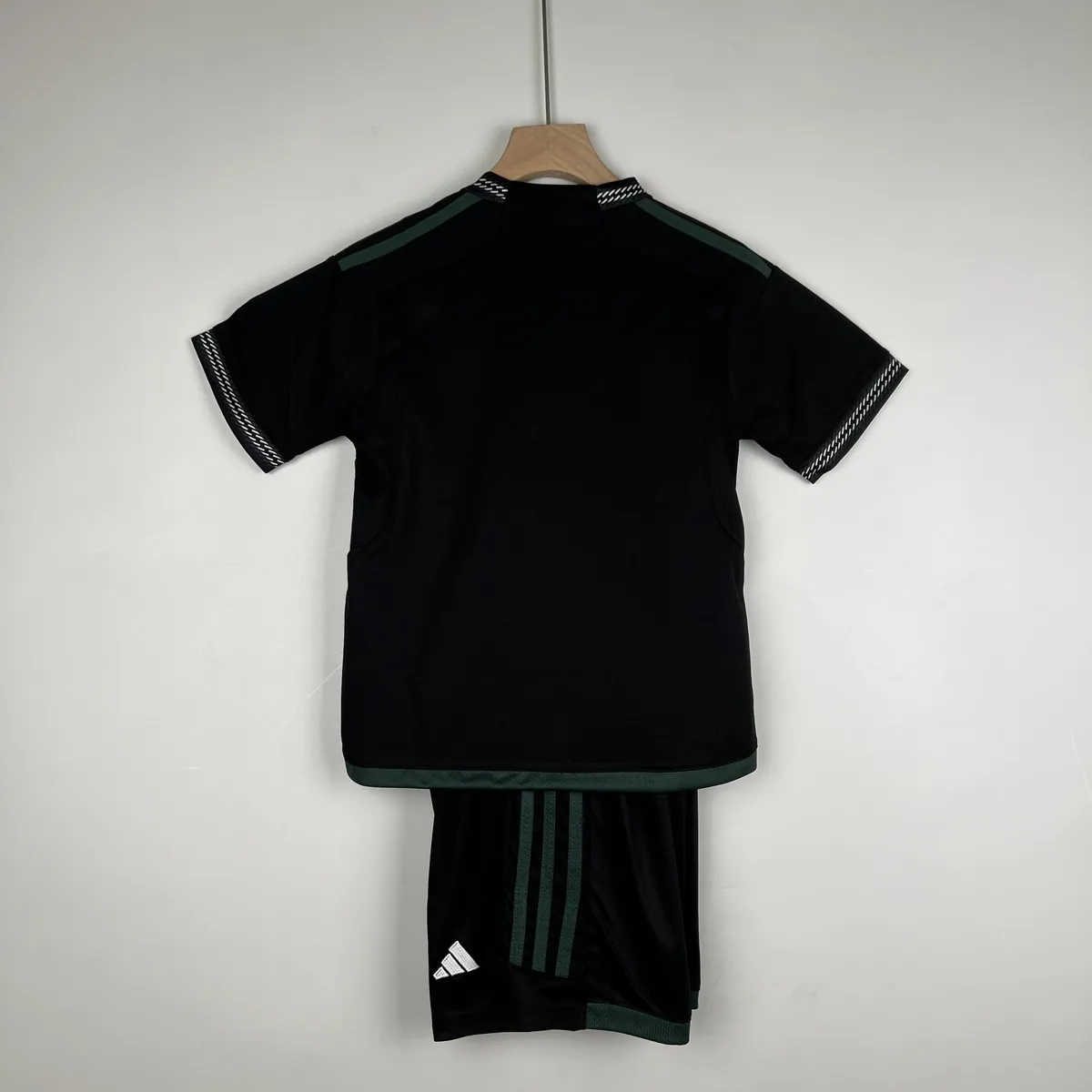 23-24 Kids Celtic away Size 16-28 6