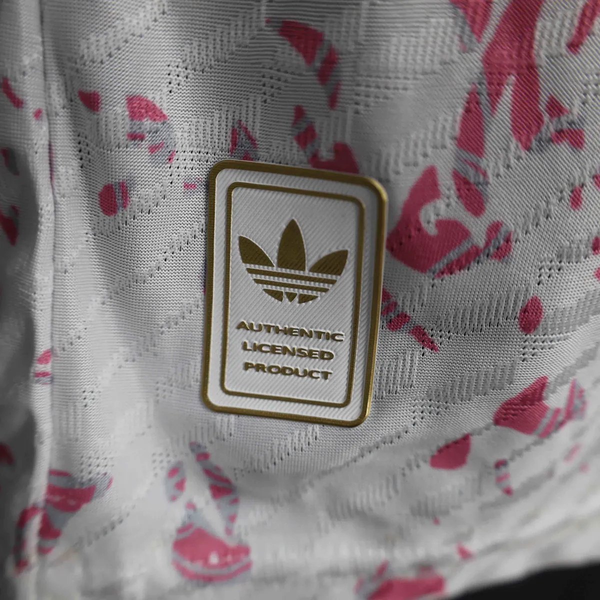 25-26 Real Madrid Pink Dragon Special Edition Kit Player Version Shirt AAAAJersey Supply Yupoo 2