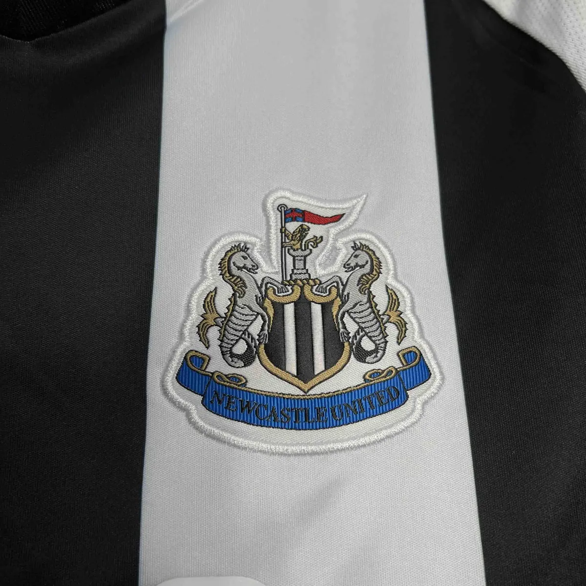 24-25 Newcastle United Home Kit AAAAJersey Supplier Yupoo 3