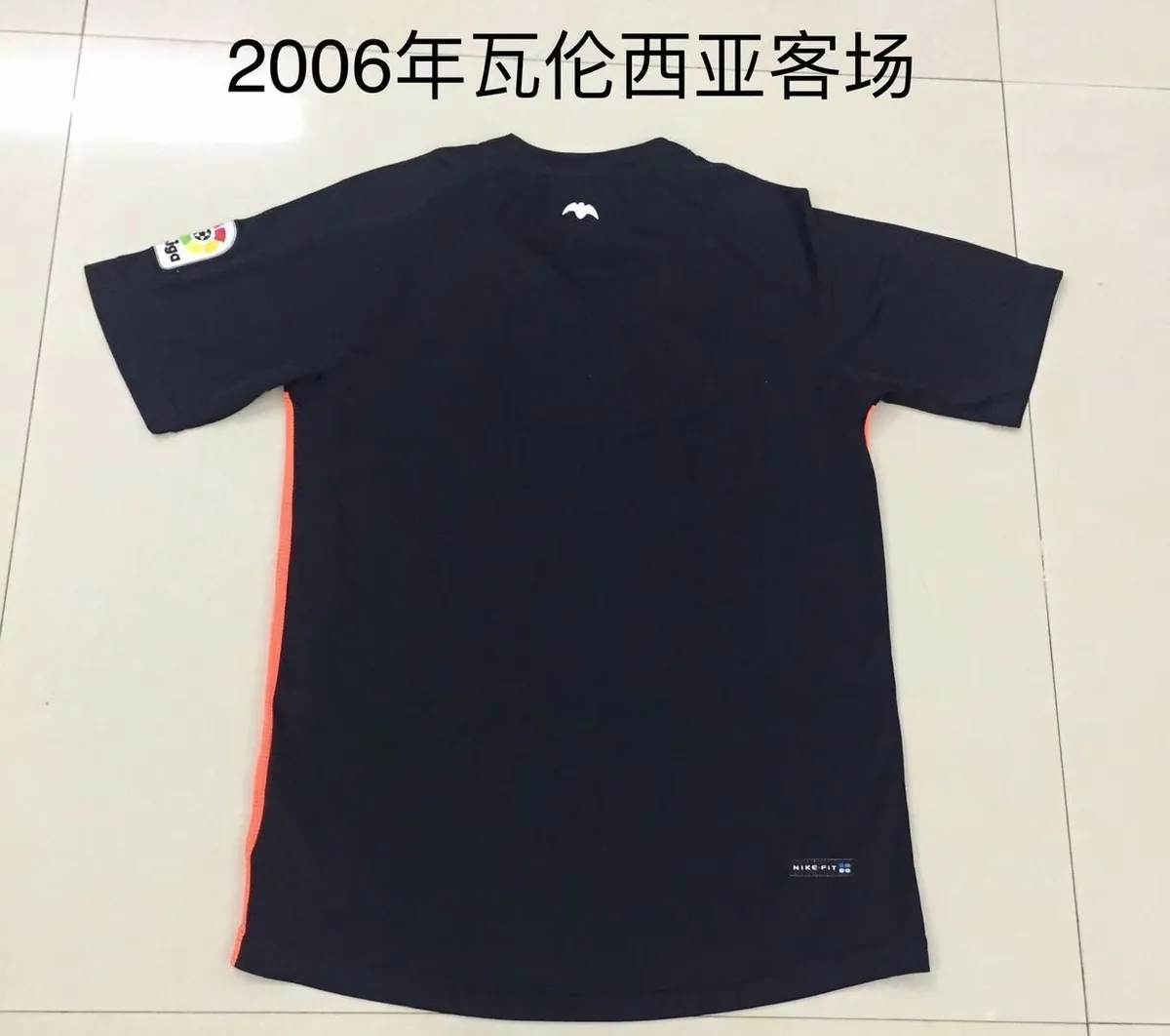 05-06 Valencia away black 1