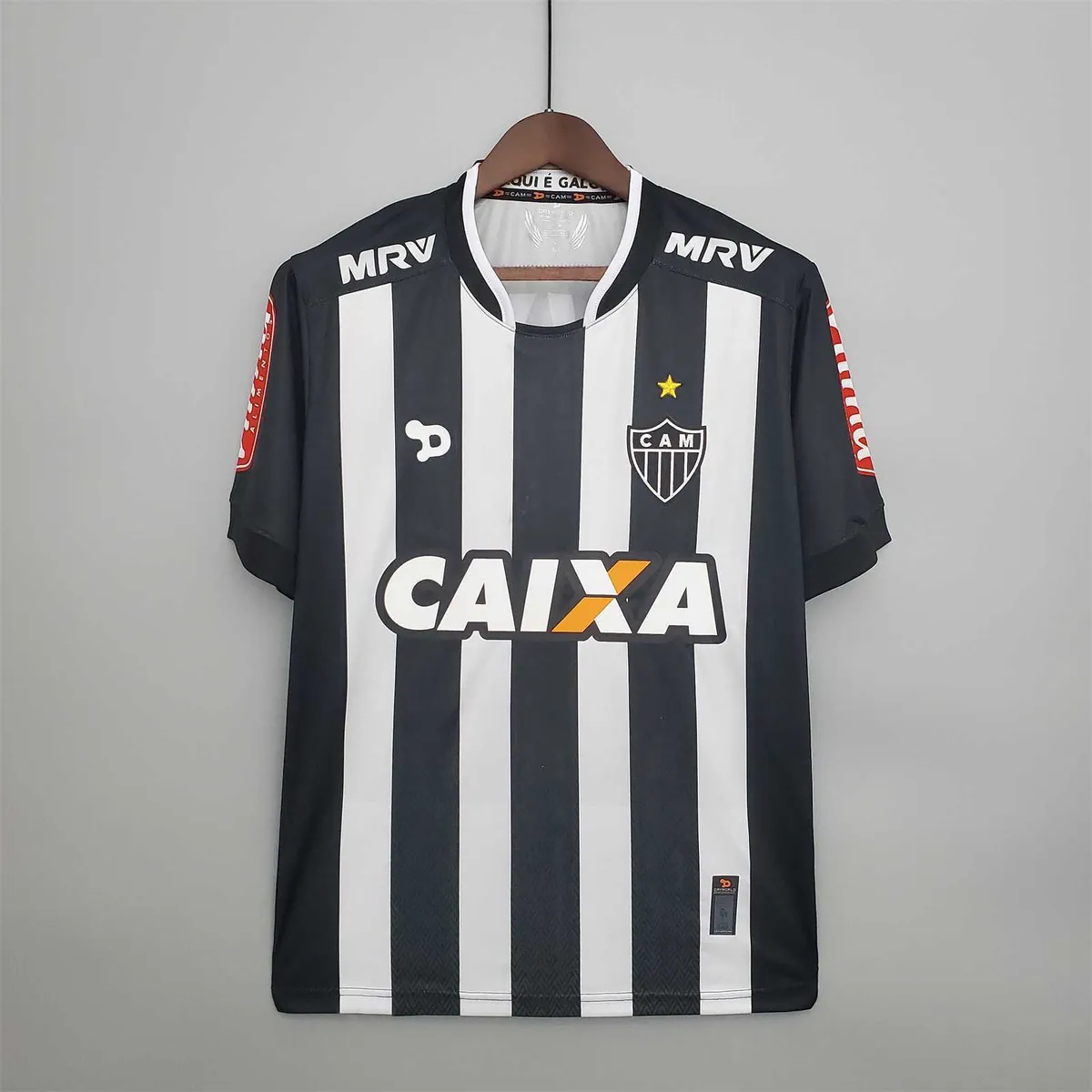 16-17 Atletico Mineiro home 8