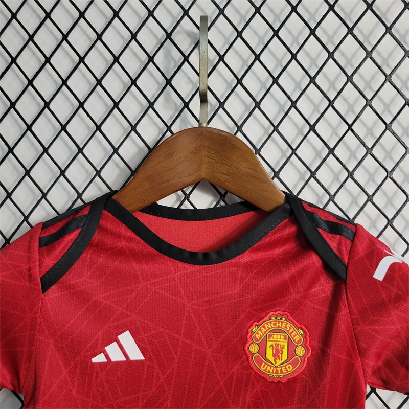 23-24 Manchester United Baby home SIZE 9-12 4