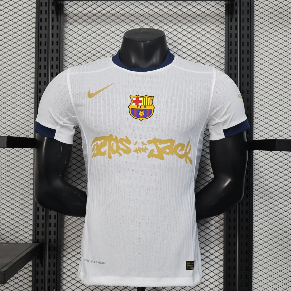 25-26 Barcelona x Travis Scott Edition été Kit Player Version White Shirt AAAAJersey Supply Yup 6