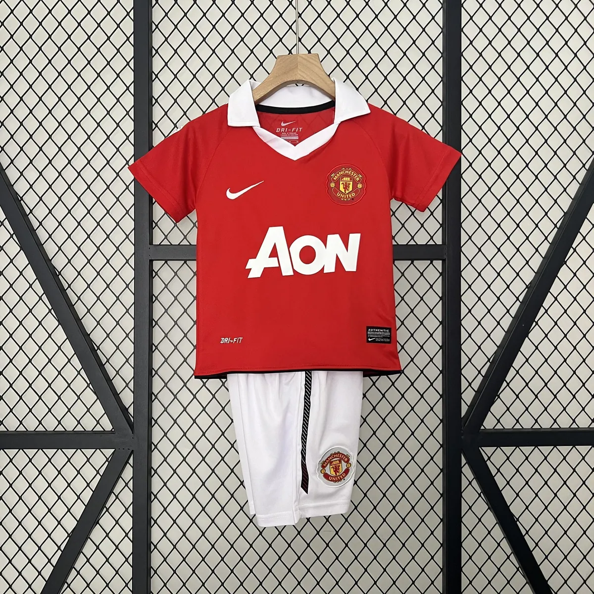 10-11 Manchester United Home Retro Kid Kits Youth Apparels AAAAJersey Wholesale Yupoo 10