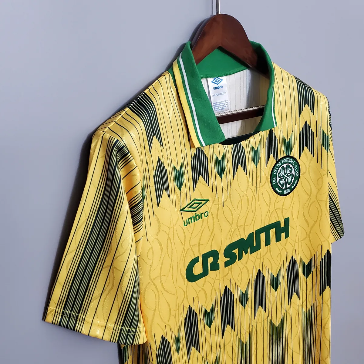 91-92 Celtics away 4