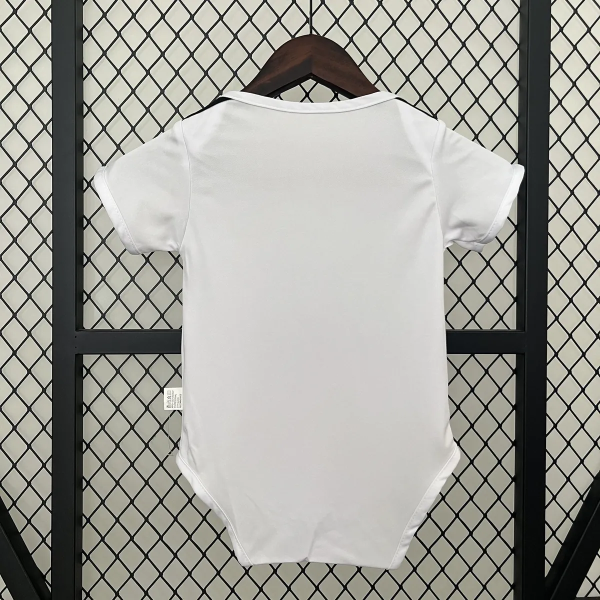 24-25 Colo-Colo Home Baby Uniform Best Wholesale Yupoo 4