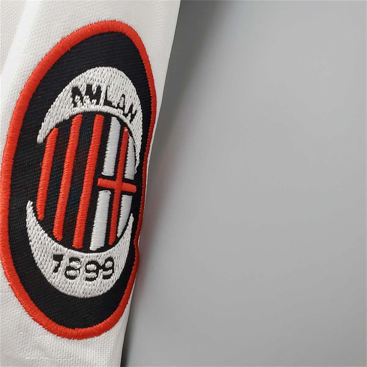 95-97 AC Milan away 6