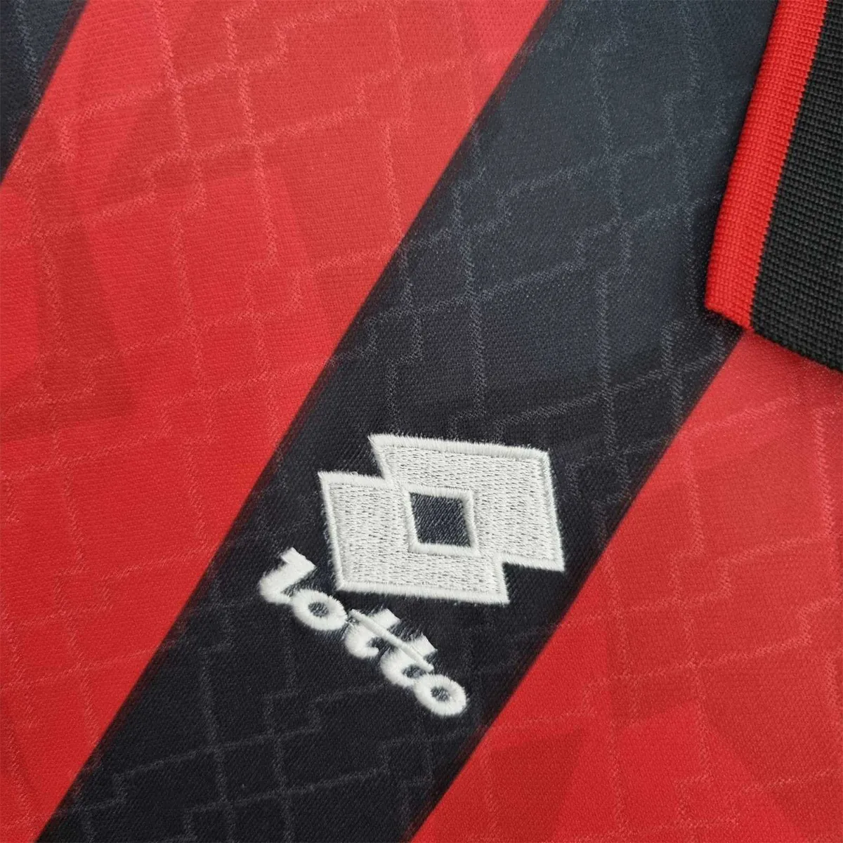 95-96 AC Milan home 5