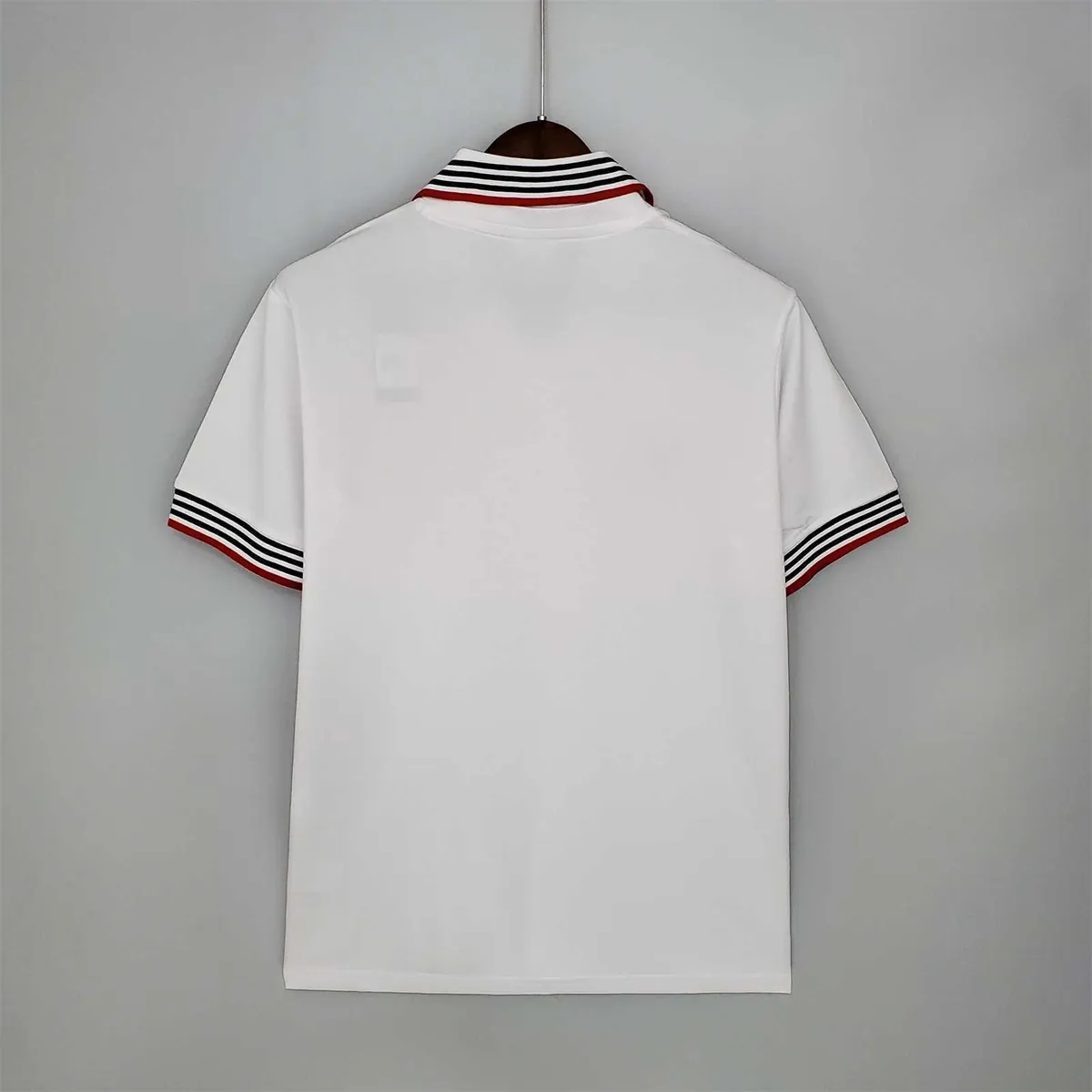 75-80 Manchester United away 7