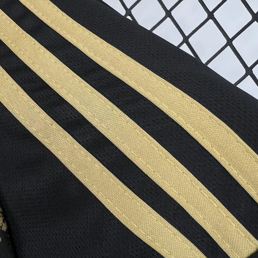 24-25 Real Madrid Black Special Edition Shirt AAAAJersey Supplier Yupoo 3