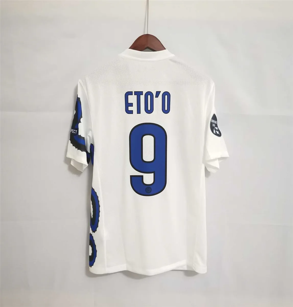 10-11 Inter Milan away 18