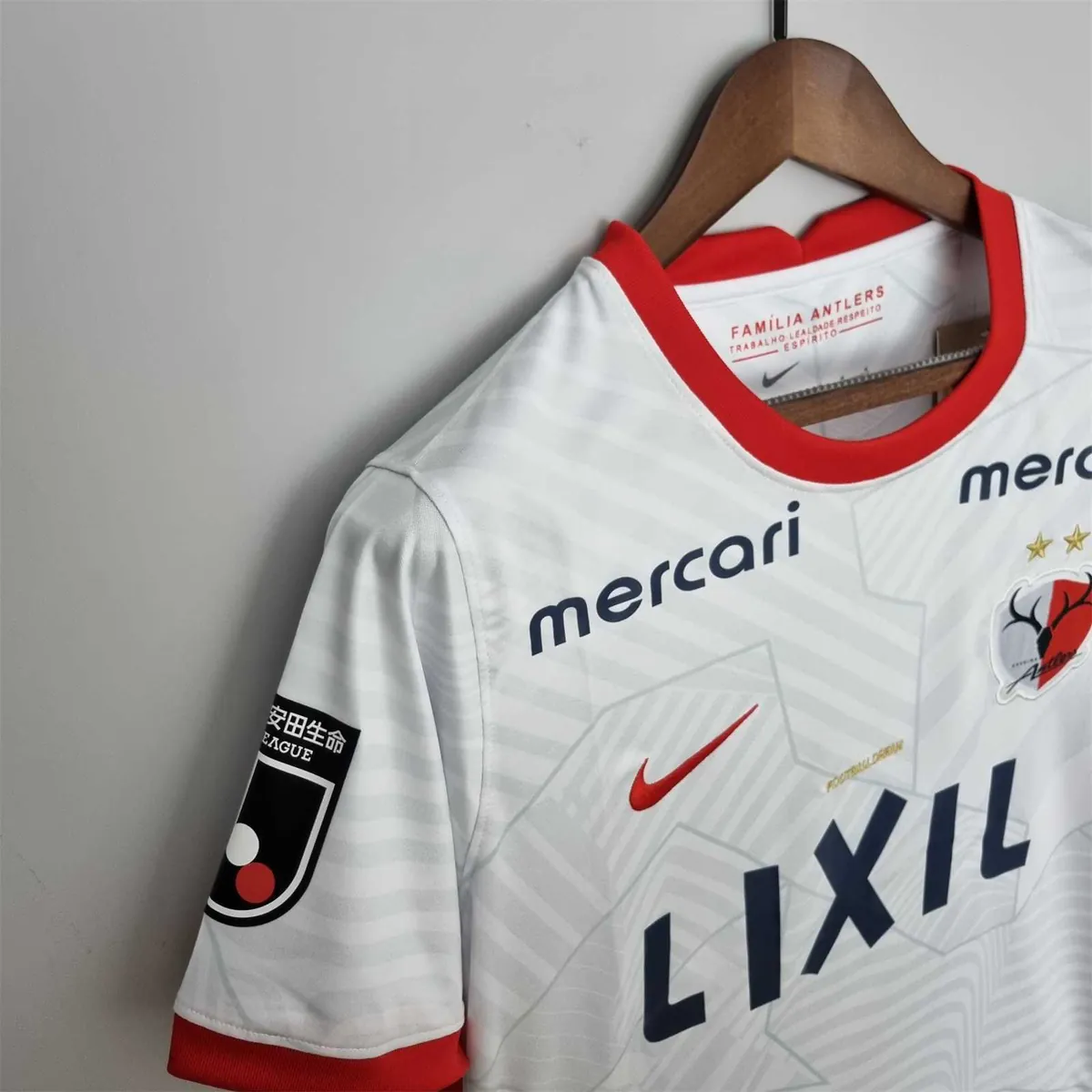 22-23 Kashima Antlers away 10