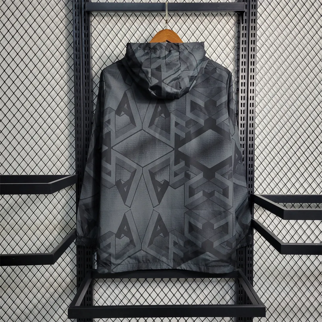 22-23 Arsenal Windbreaker Black 5
