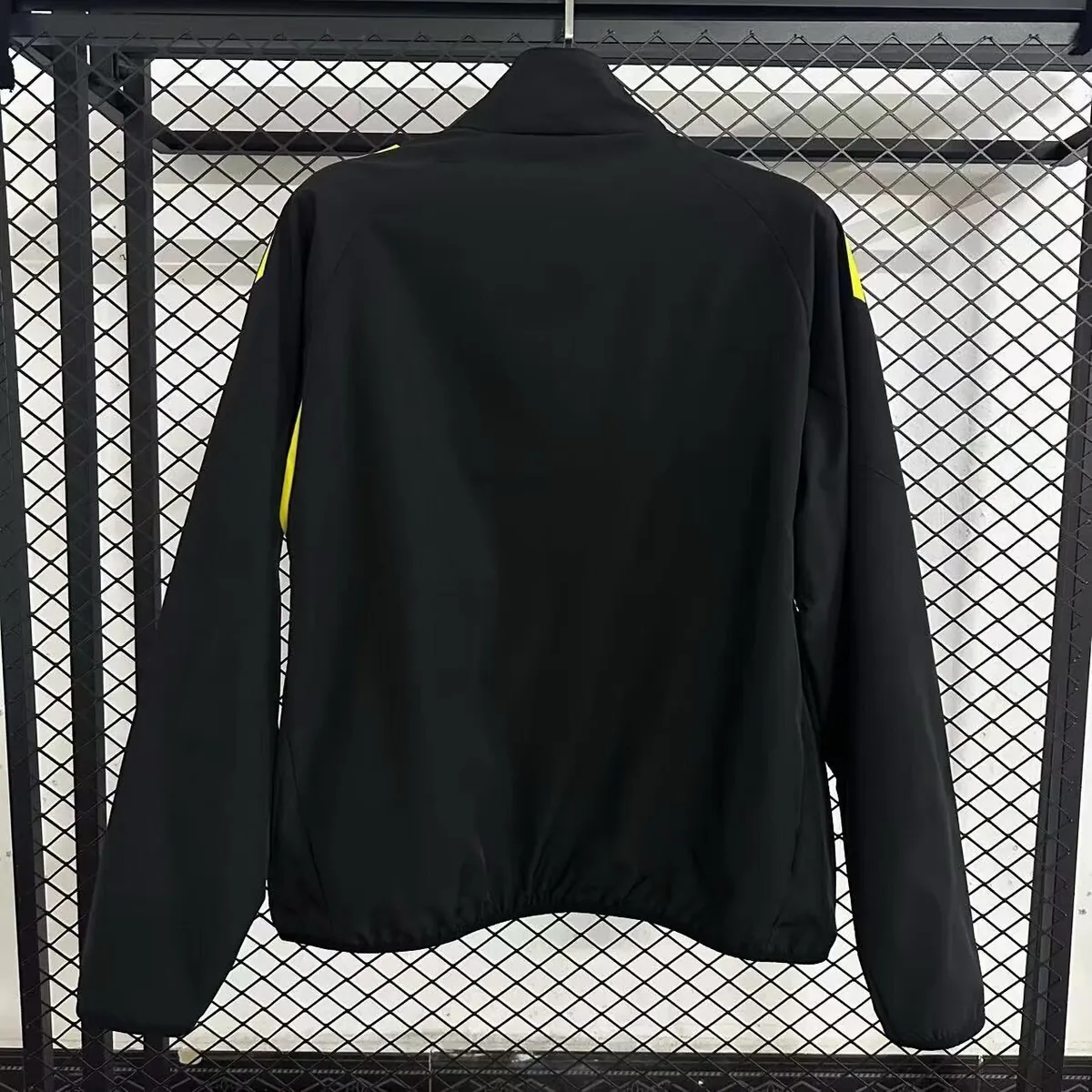25-26 Fenerbahce windbreaker Black Full zip Sports Jacket Sino Kit AAAAJersey Supply Yupoo 1