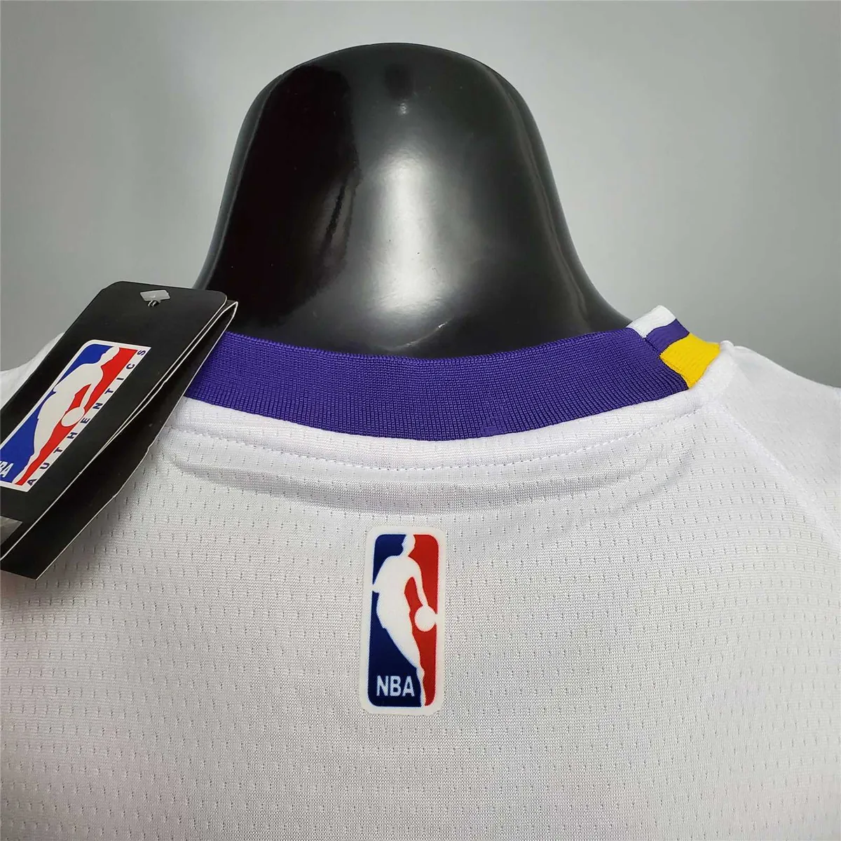 Bryant #24 Lakers Round neck white 6