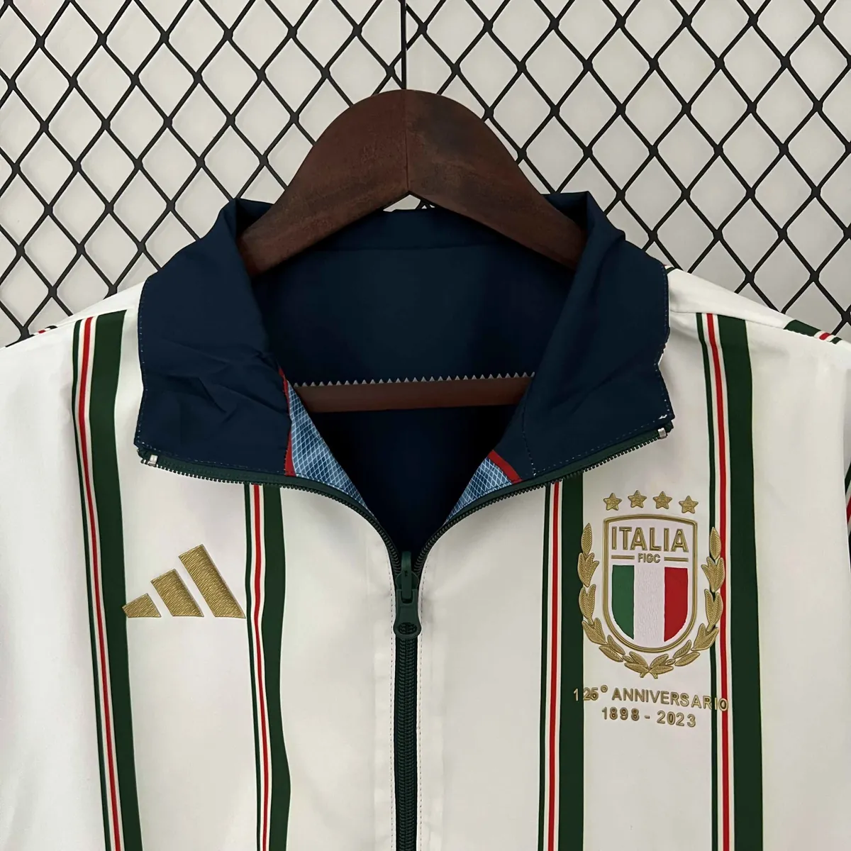 2024 Italy Reversible Windbreaker White&Blue Double-Sides Jacket Soccer Jerseys For Sale 1