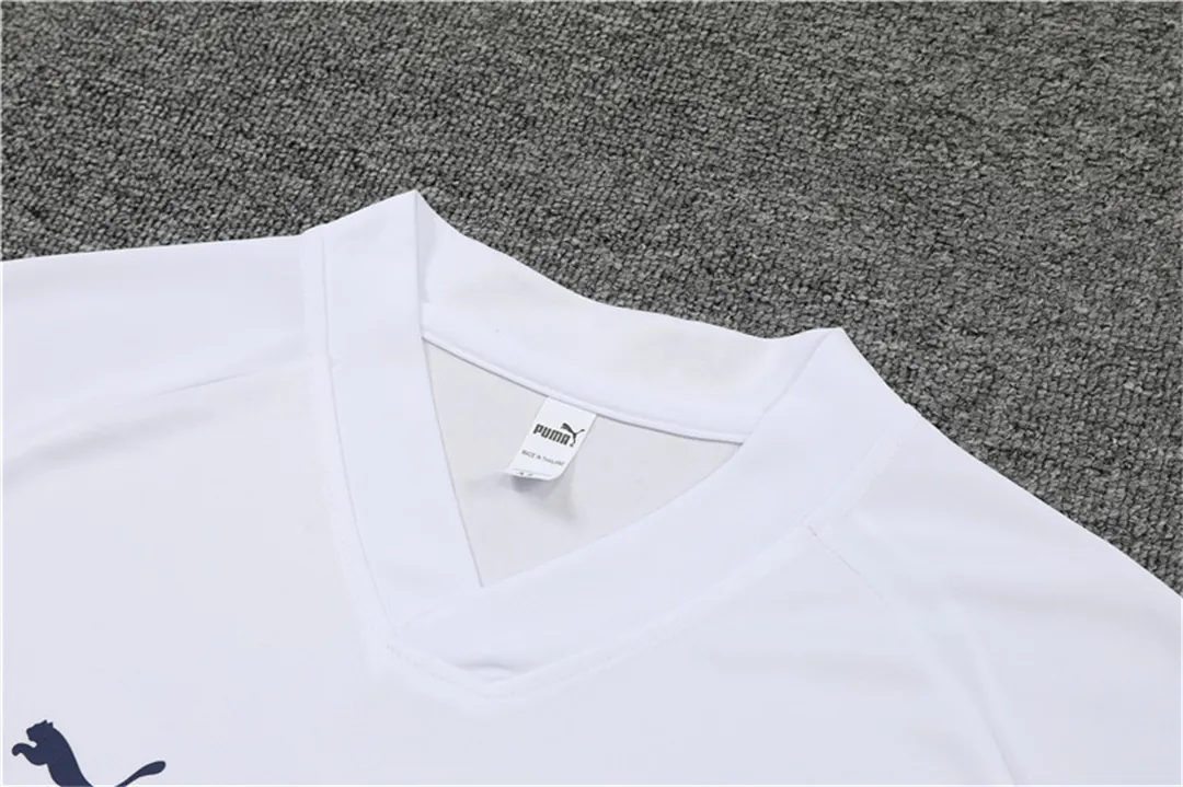 22-23 Marseille training suit white 1