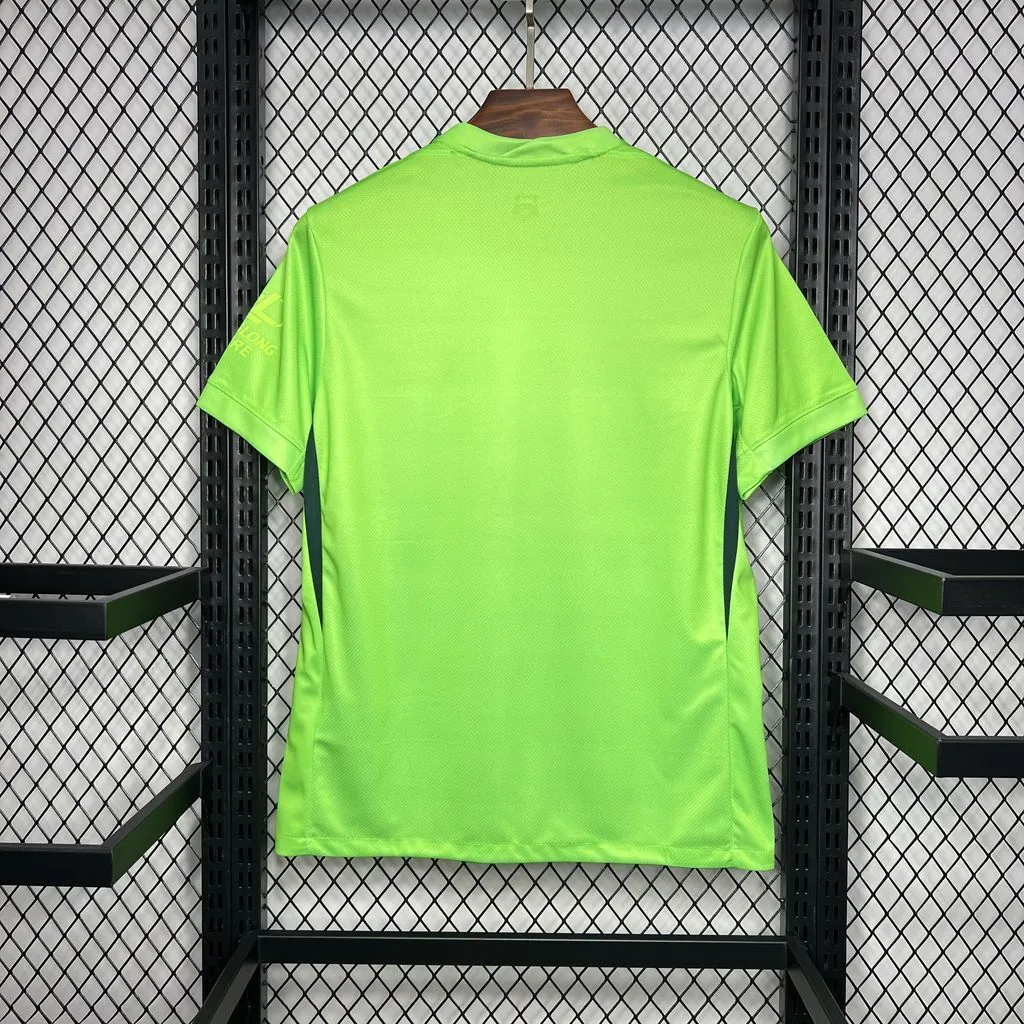 24-25 Wolfsburg Home Kit Football Wear Sport AAAAJersey Yupoo 4