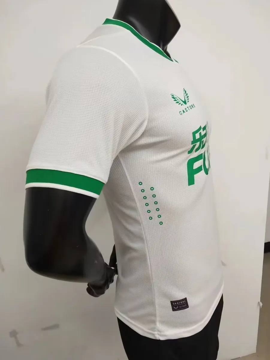 22-23 Newcastle third away player version 8
